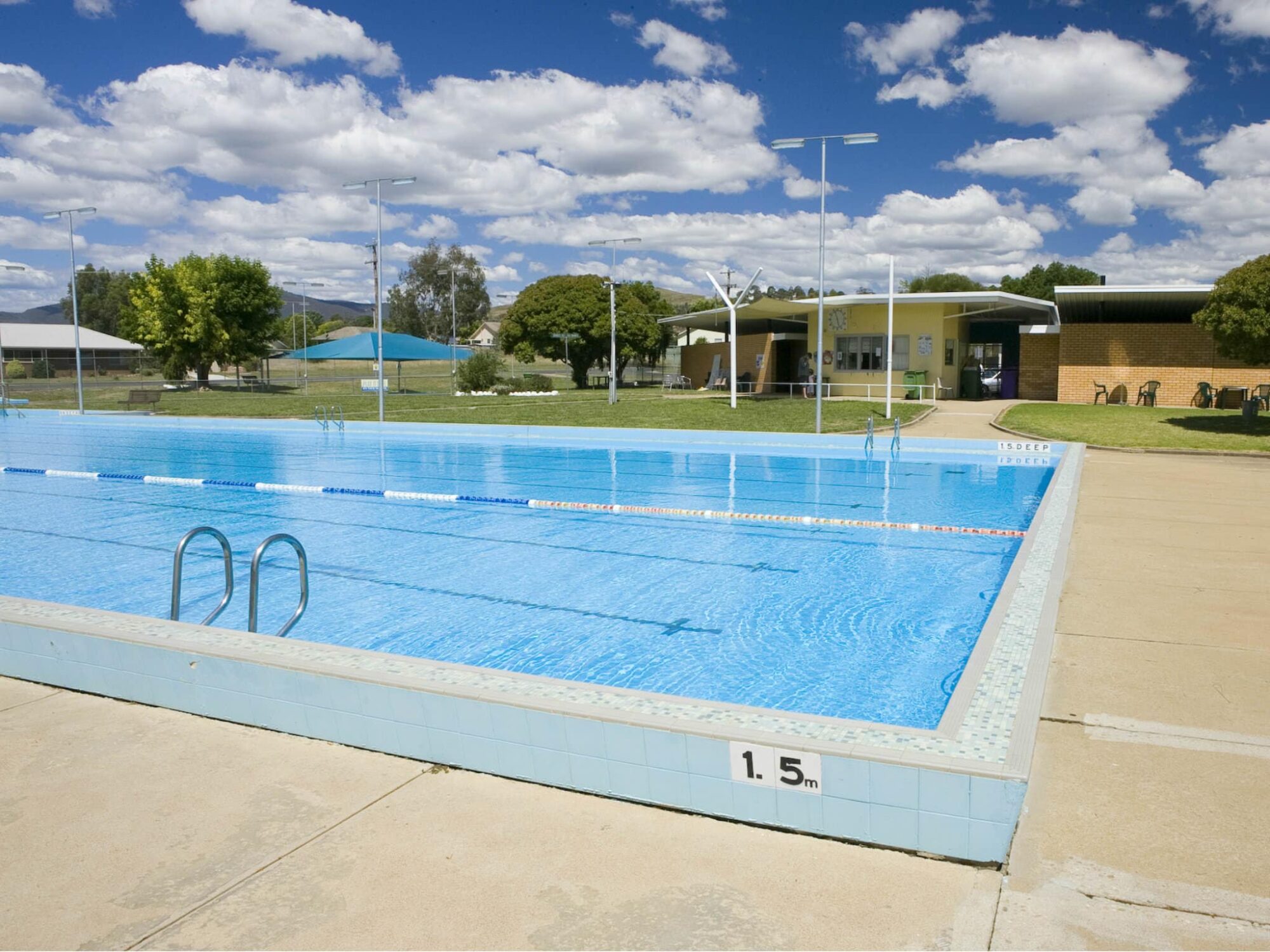 Corryong Swimming Pool - Victoria's High Country