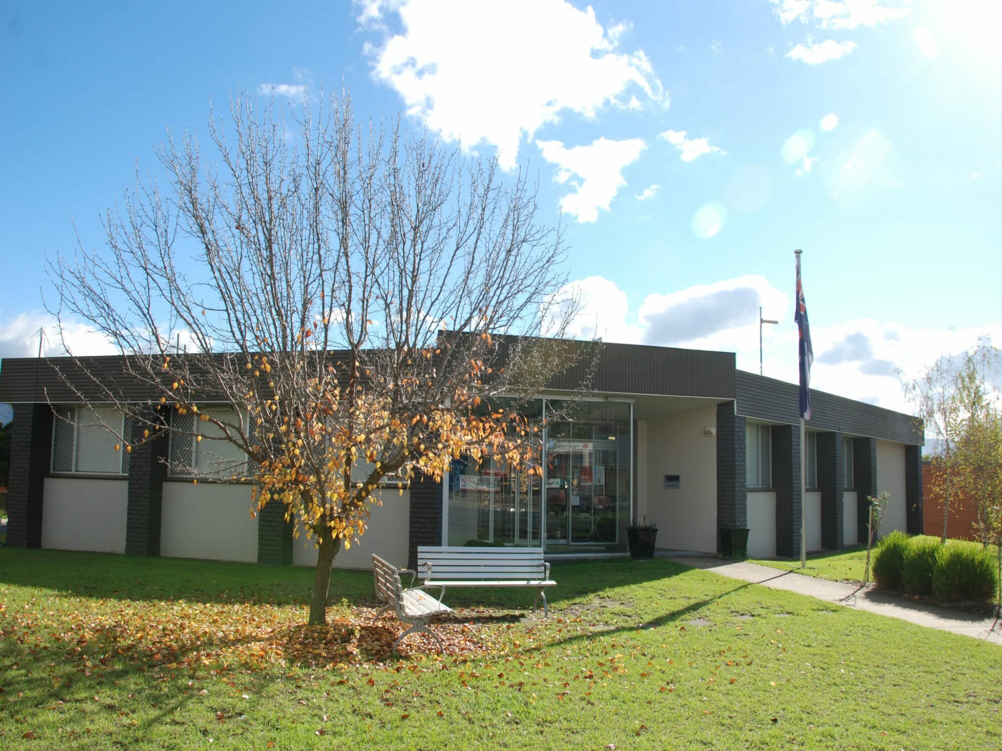 Corryong Elyne Mitchell Library - Victoria's High Country