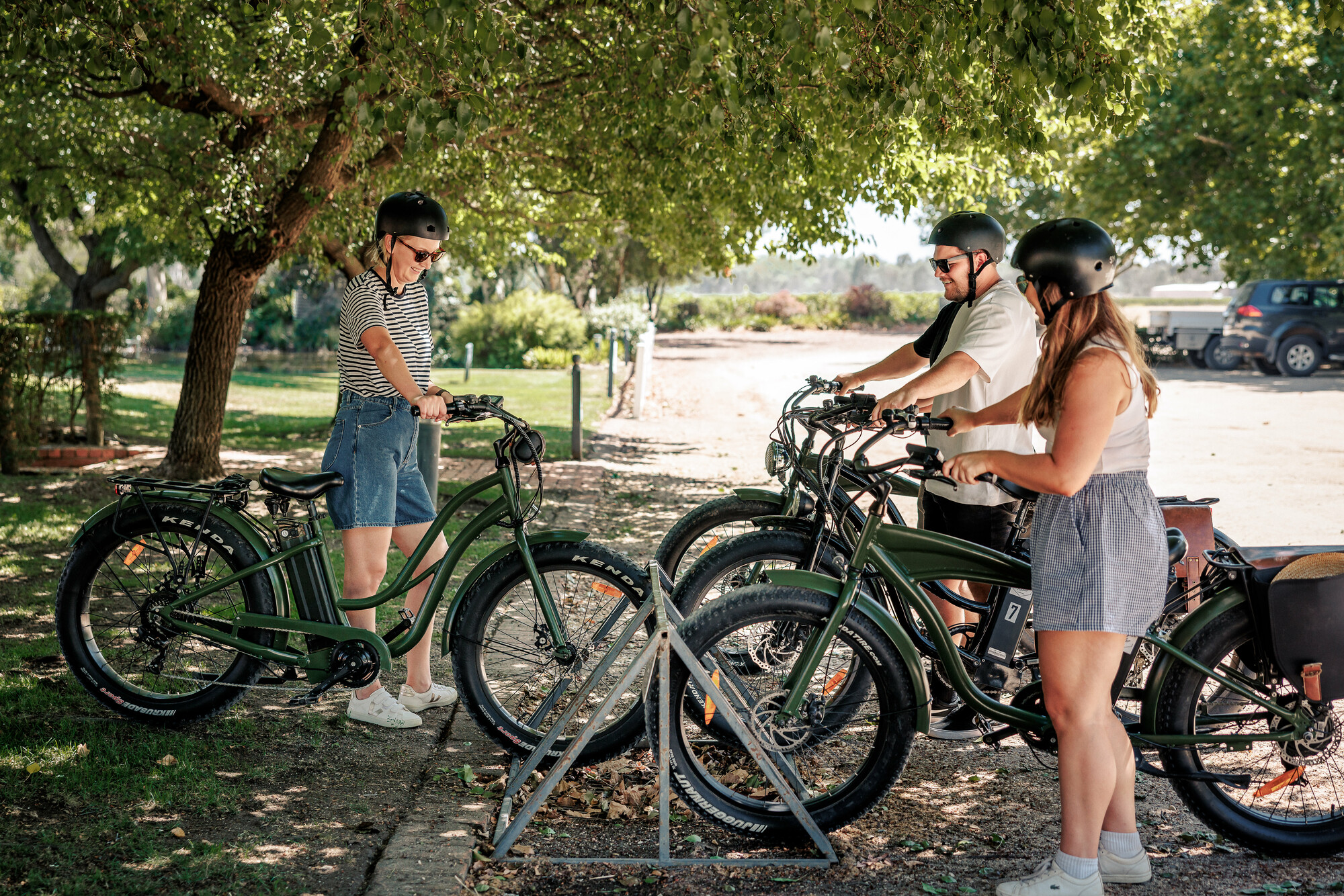 Explore bike-friendly wineries along Rutherglen's Wine Loop cycling trail