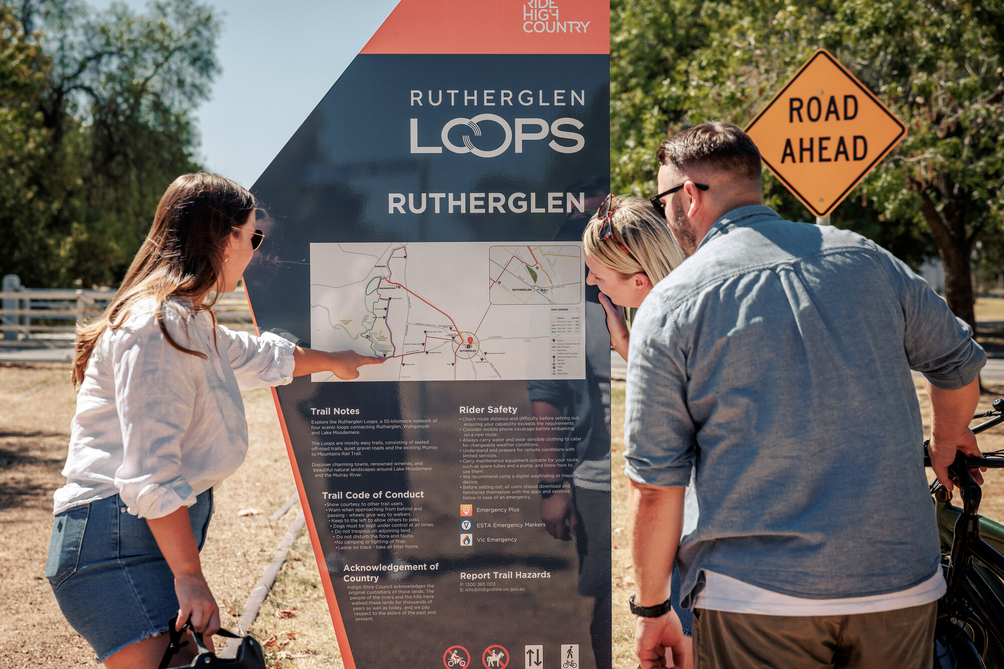Explore the easy, flat, well-signposted 4km Town Loop