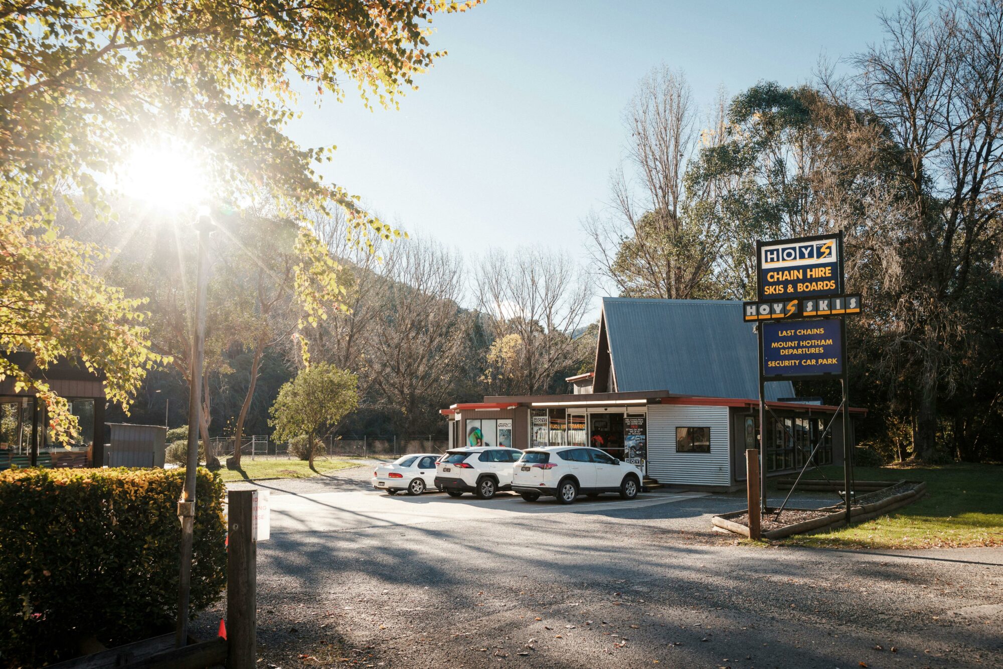 Hoys Harrietville roadside view