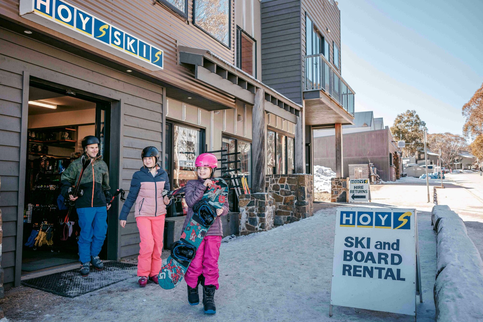 Guests exiting Hoys DP shop