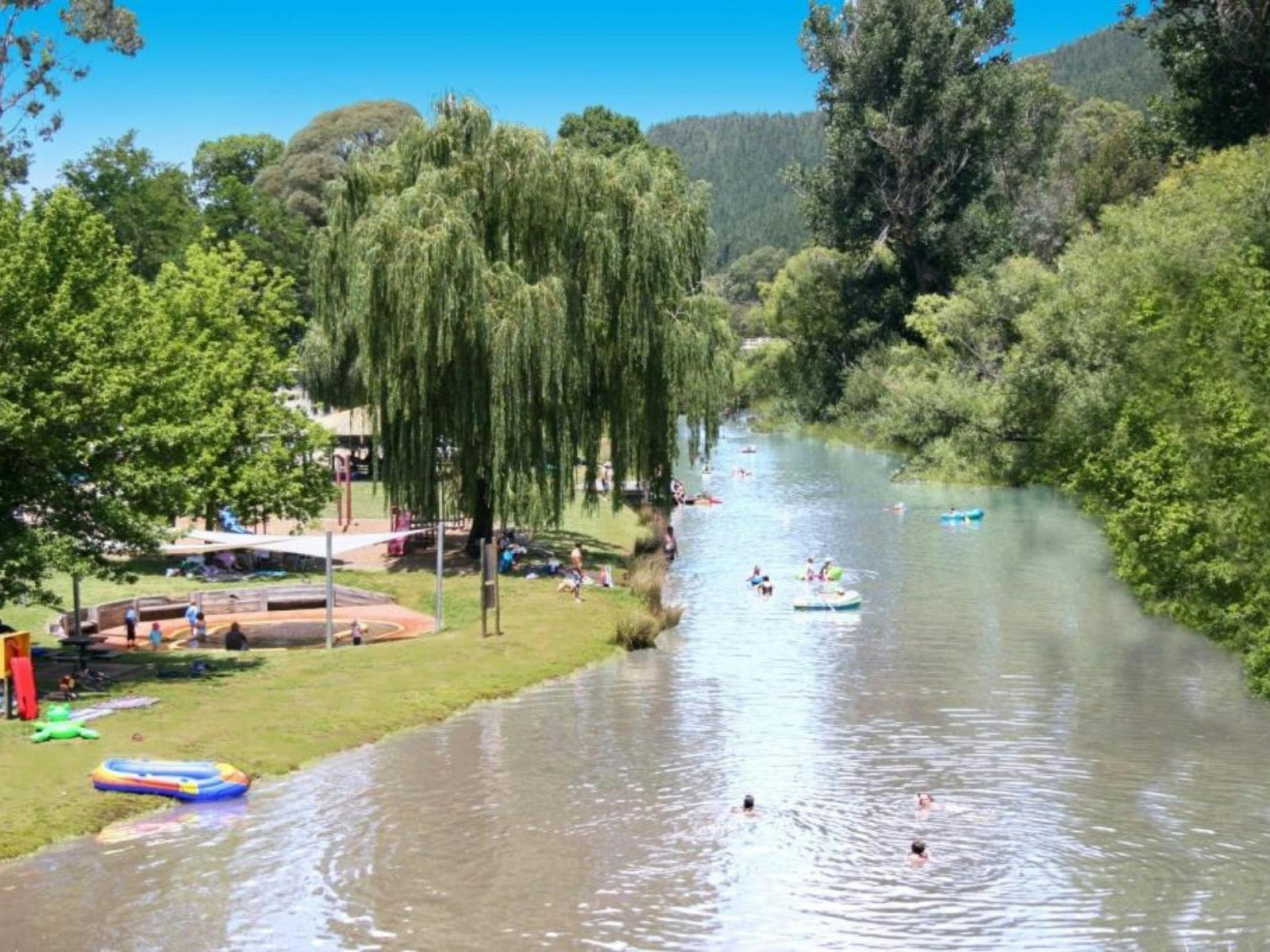 Porepunkah Riverside Park and Playground  - Summer