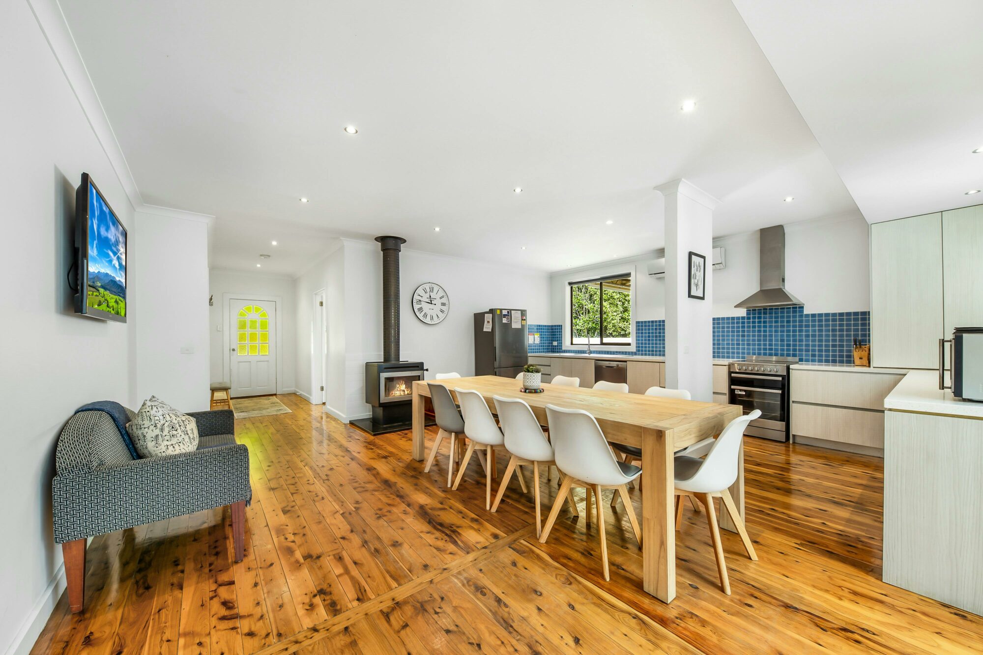 dining/room kitchen