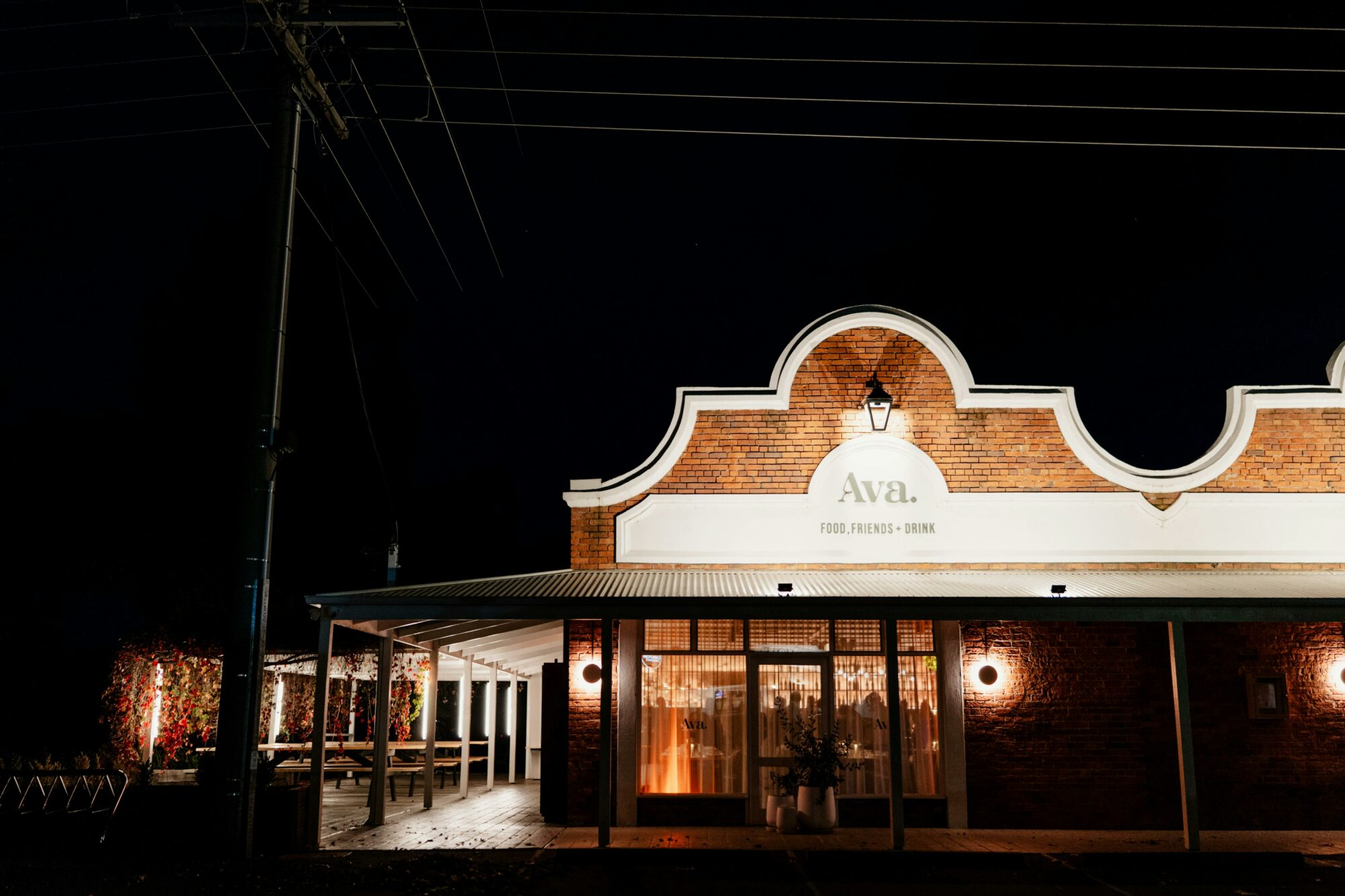 restaurant, bistro, milawa, eats, food