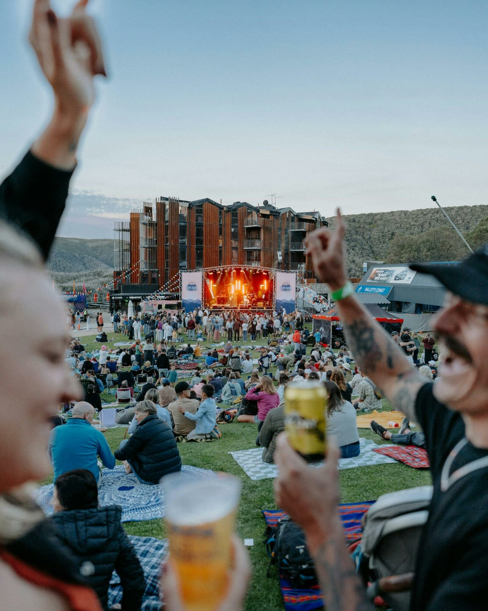 FEASTIVAL Music