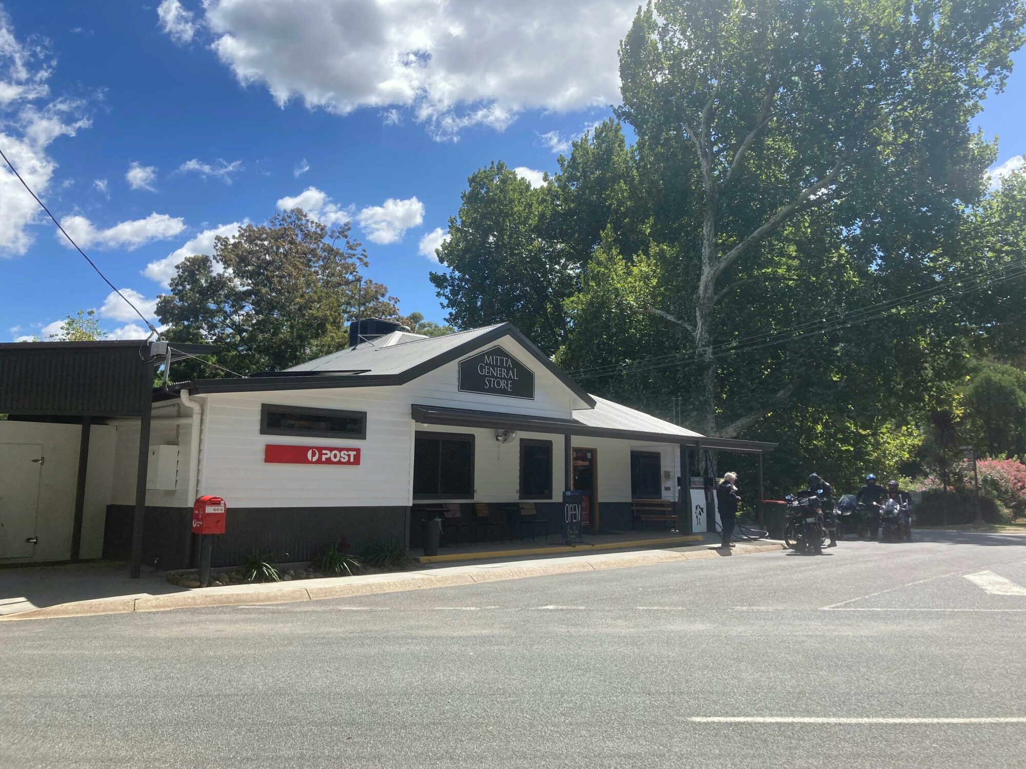 Mitta General Store