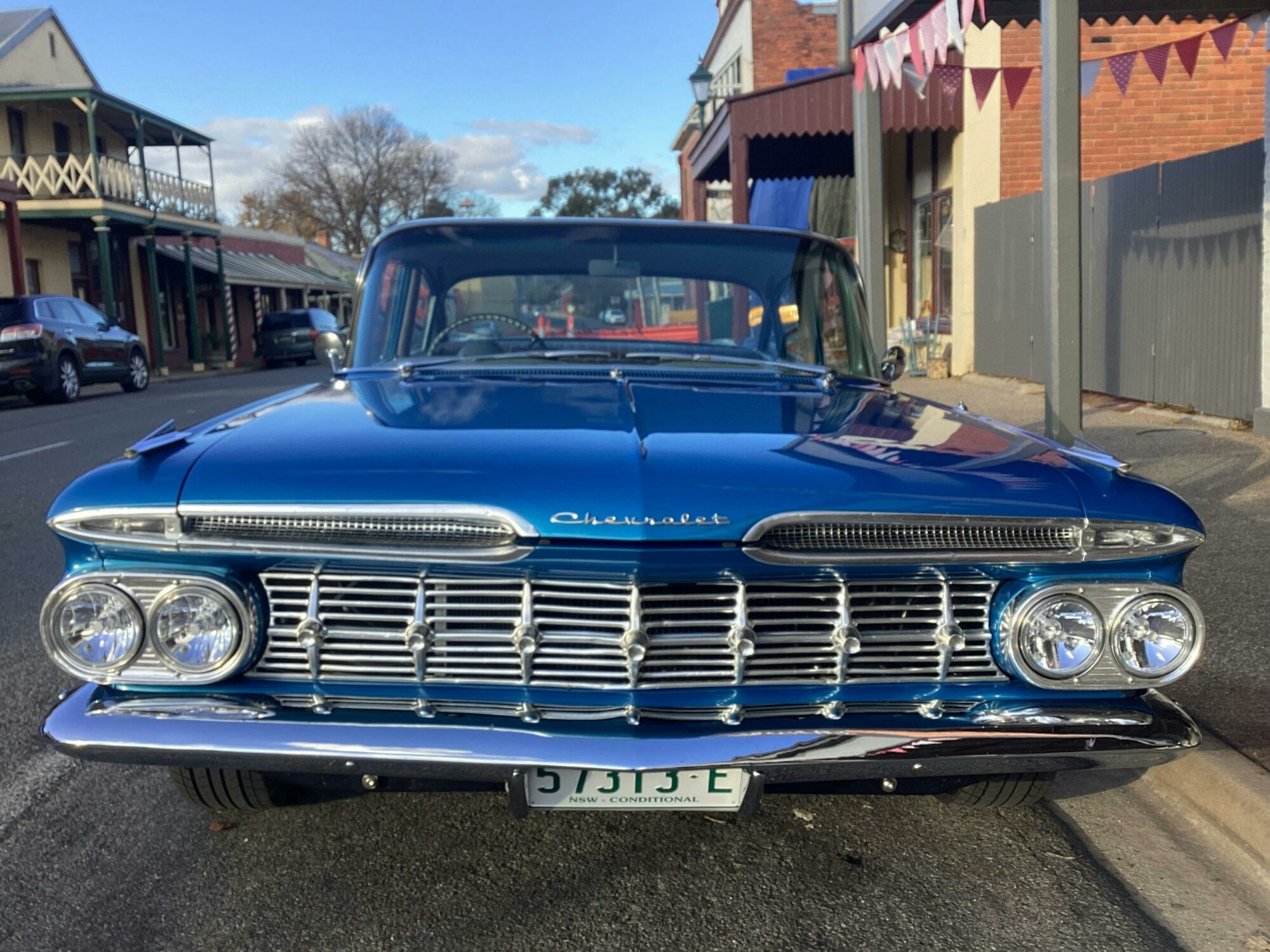 Vintage vehicle displays in Main St
