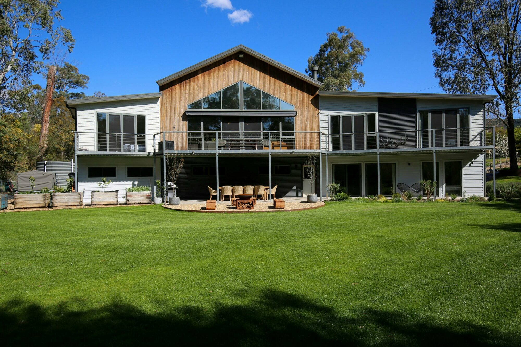 Northern Exposure Bright exterior with large lawn