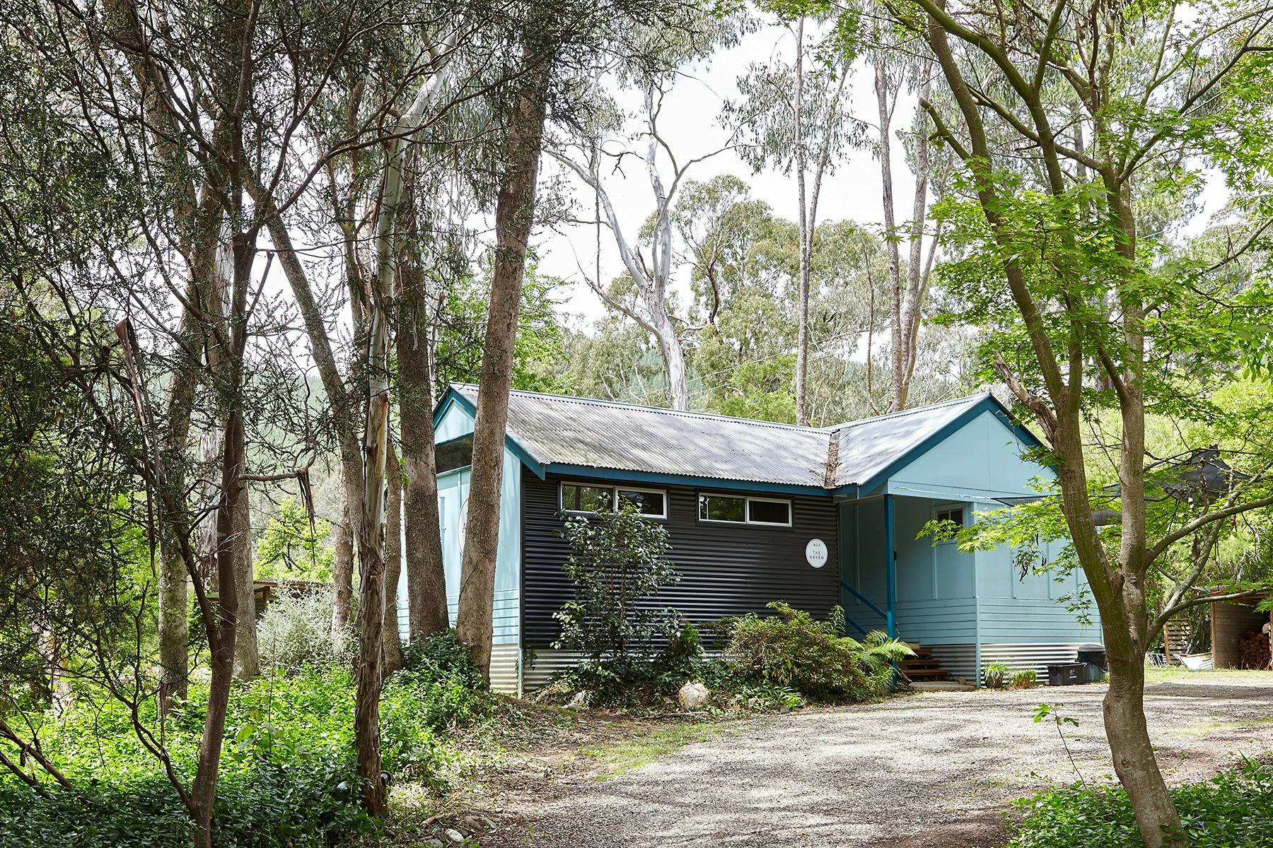 The Haven cottage stand alone cottage with spa,log fire,bbq